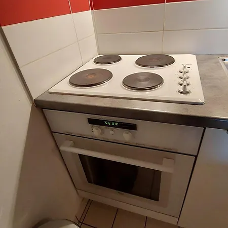 Confortable Au Sud Avec Balcon Et Lave-linge - Fr-1-694-180 Daire
